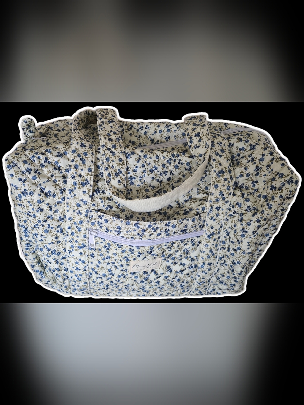 Moon Nude Floral Quilted Duffel Bag in Cream and Blue